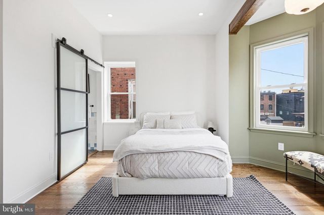 1319 S 53RD ST, Philadelphia, PA 19143