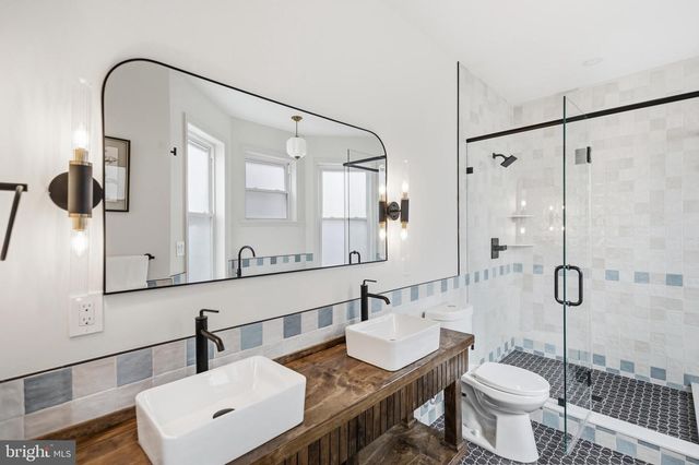 1319 S 53RD ST, Philadelphia, PA 19143