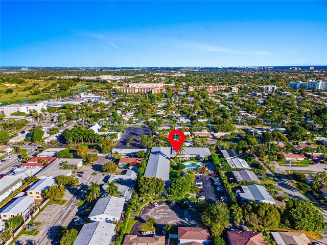 2541 NE 11th St 212, Pompano Beach, FL 33062