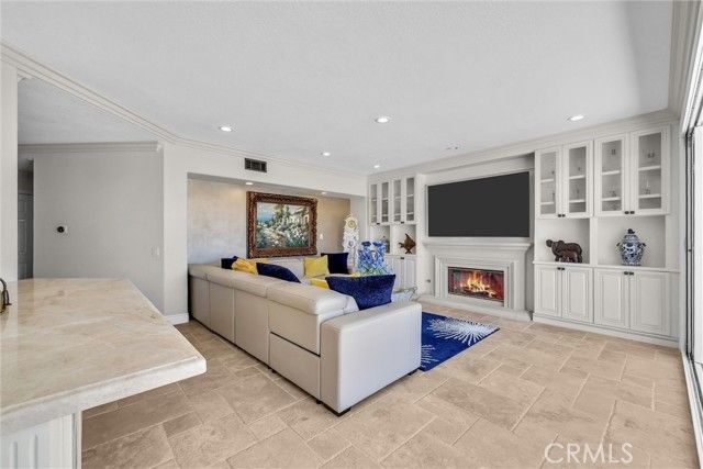 25672 Raintree Road, Laguna Hills, CA 92653