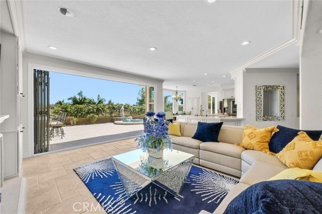 25672 Raintree Road, Laguna Hills, CA 92653