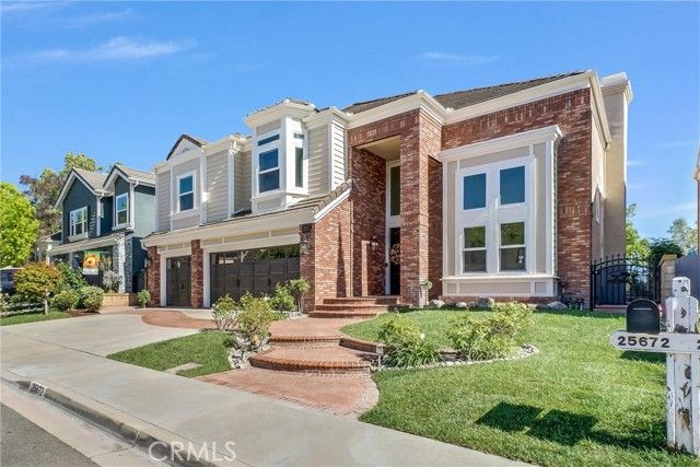 25672 Raintree Road, Laguna Hills, CA 92653