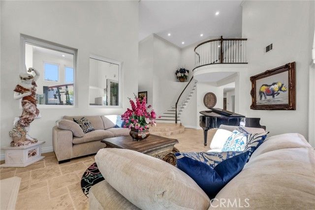 25672 Raintree Road, Laguna Hills, CA 92653