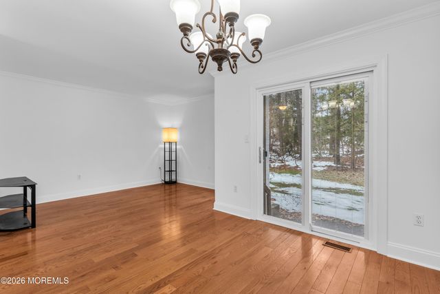 2203 Gulfstream Way, Toms River, NJ 08755