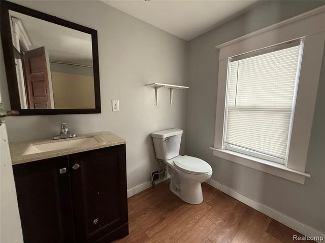 1116 Hickory Street, Lansing, MI 48912