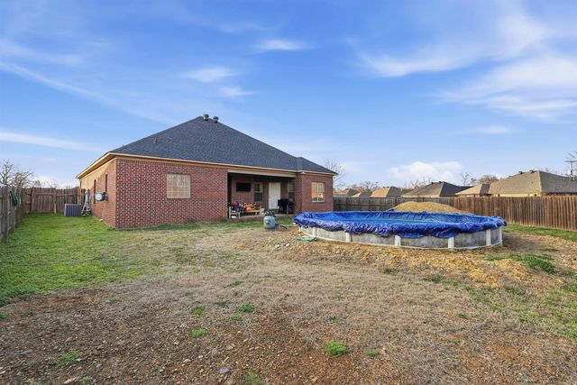 6 Logan Ct, Greenbrier, AR 72058