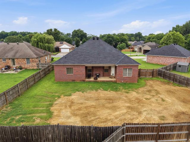 6 Logan Ct, Greenbrier, AR 72058