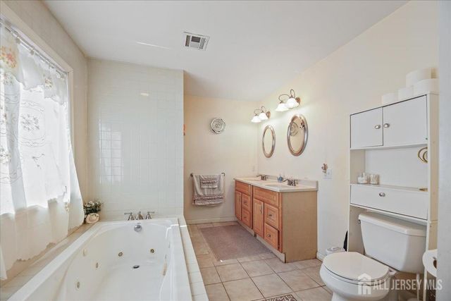 439 Fairview Avenue, Colonia, NJ 07067