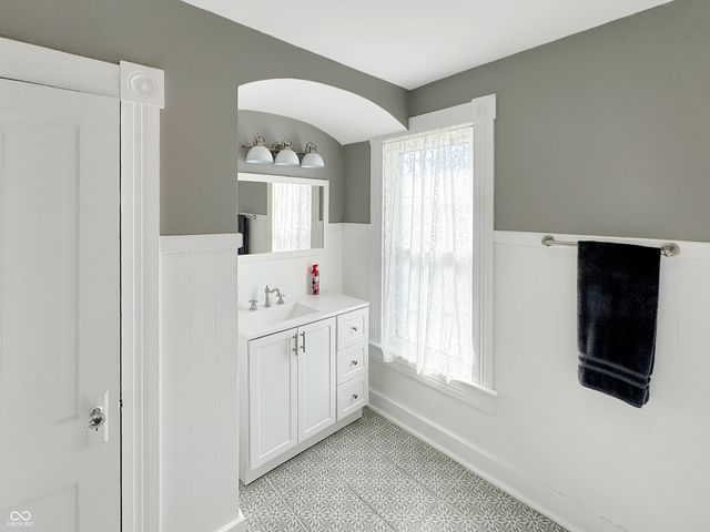 460 E Harrison Street, Martinsville, IN 46151