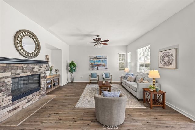 8394 Renwick, Corona, CA 92883