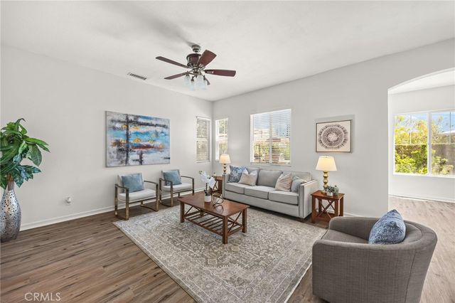 8394 Renwick, Corona, CA 92883