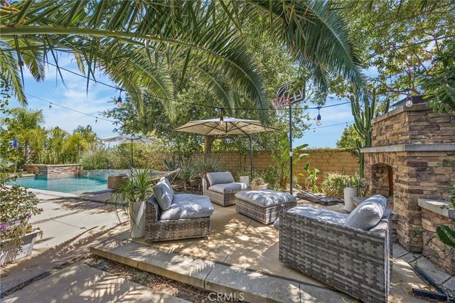 8394 Renwick, Corona, CA 92883