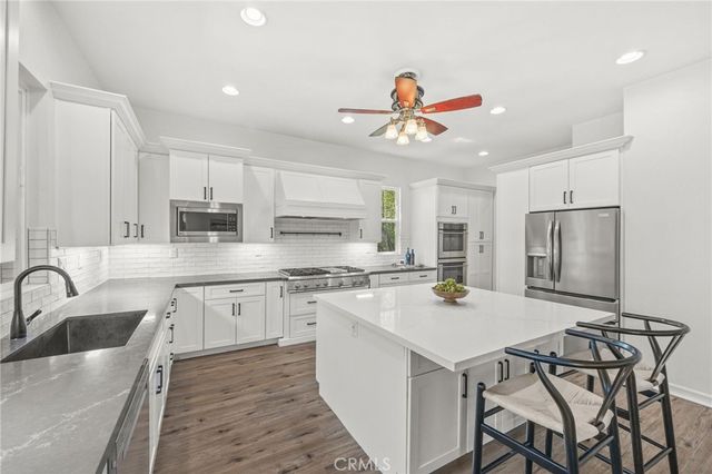 8394 Renwick, Corona, CA 92883