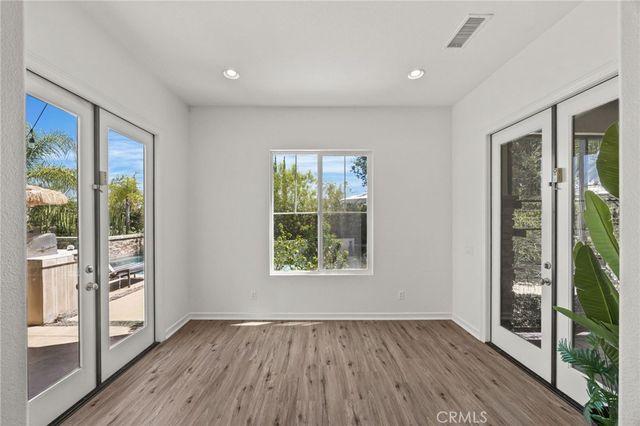 8394 Renwick, Corona, CA 92883