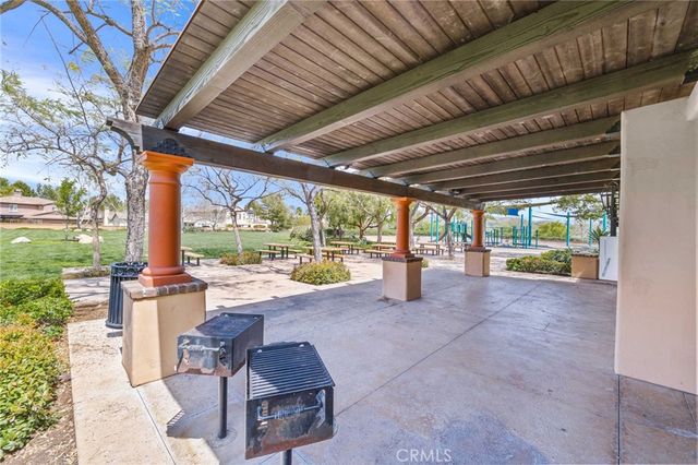 8394 Renwick, Corona, CA 92883