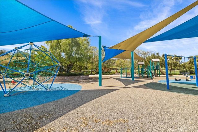 8394 Renwick, Corona, CA 92883
