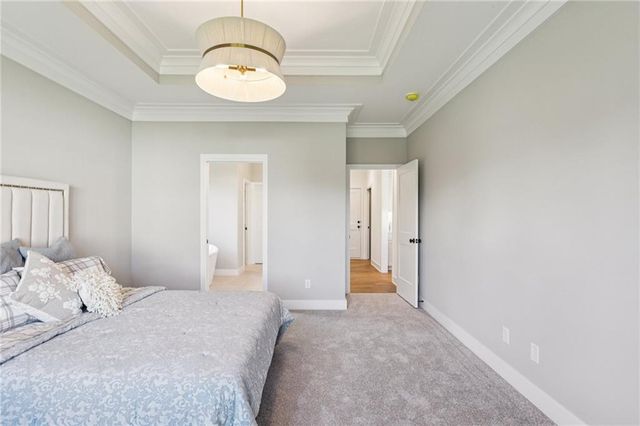 1836 Green Meadow Drive, Liberty, MO 64068