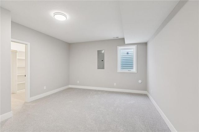 1836 Green Meadow Drive, Liberty, MO 64068