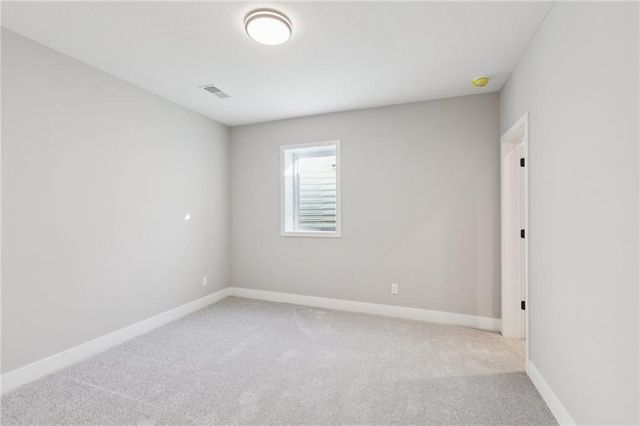 1836 Green Meadow Drive, Liberty, MO 64068