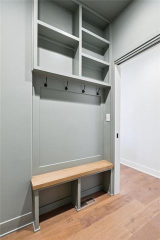 1836 Green Meadow Drive, Liberty, MO 64068