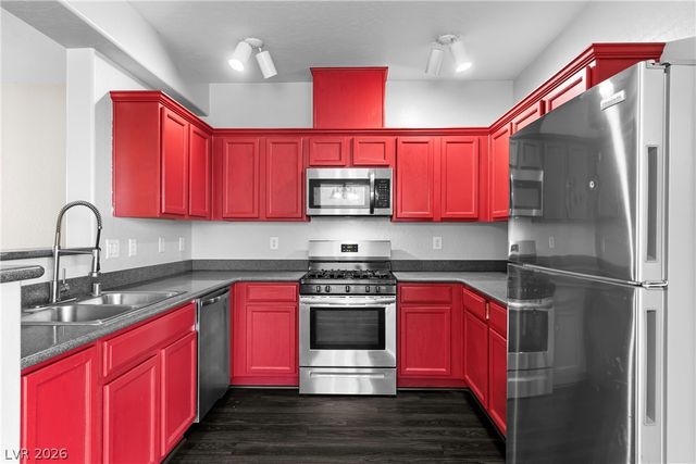 6675 Caporetto Lane 203, North Las Vegas, NV 89084