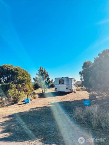 437 S Bel Air Loop, Ocean Shores, WA 98569