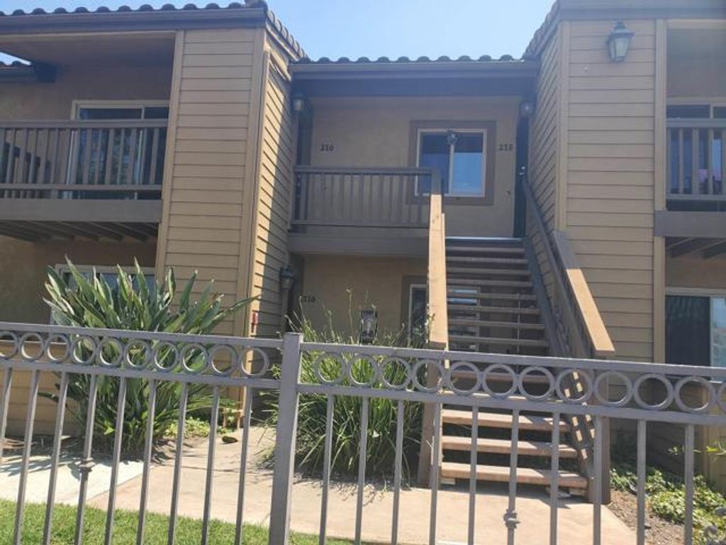 1975 Avenida del Mexico 216, San Diego, CA 92154