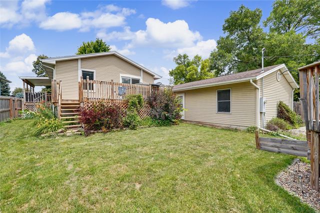 1901 Estella Street, Perry, IA 50220