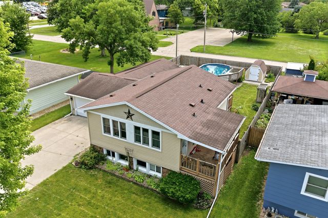 1901 Estella Street, Perry, IA 50220