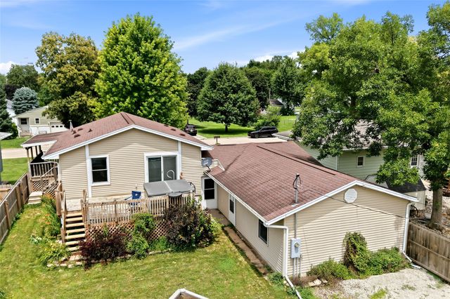 1901 Estella Street, Perry, IA 50220