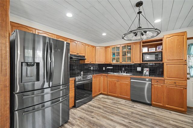 1901 Estella Street, Perry, IA 50220