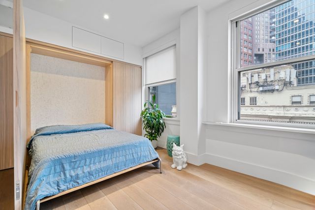 130 Fulton St Apt 12B, New York City, NY 10038