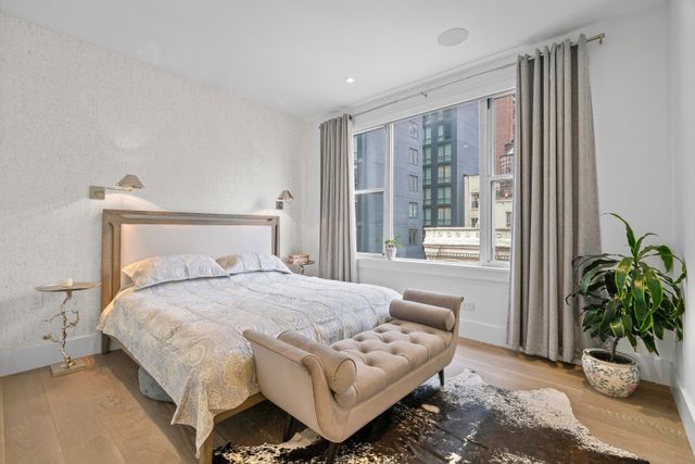 130 Fulton St Apt 12B, New York City, NY 10038