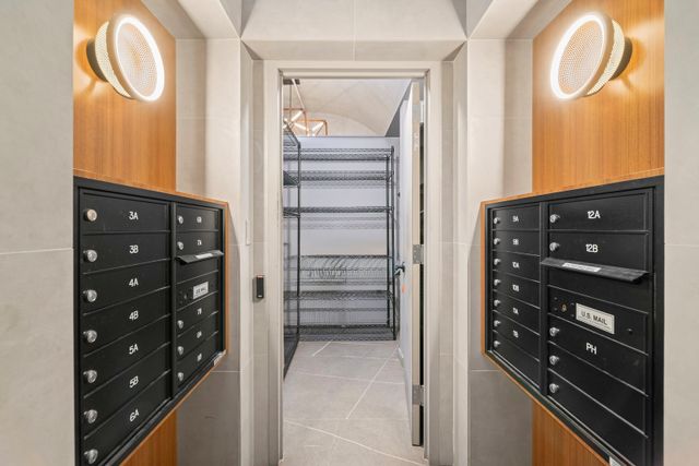 130 Fulton St Apt 12B, New York City, NY 10038