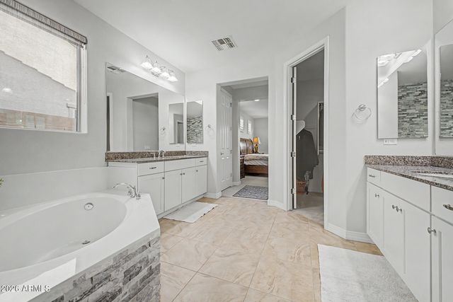 3641 E NARROWLEAF Drive, Gilbert, AZ 85298