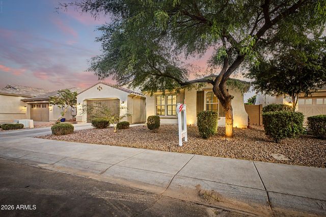 3641 E NARROWLEAF Drive, Gilbert, AZ 85298