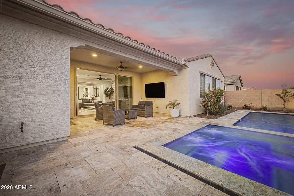 Image 68 of property listing at 3641 E NARROWLEAF Drive, Gilbert, AZ 85298