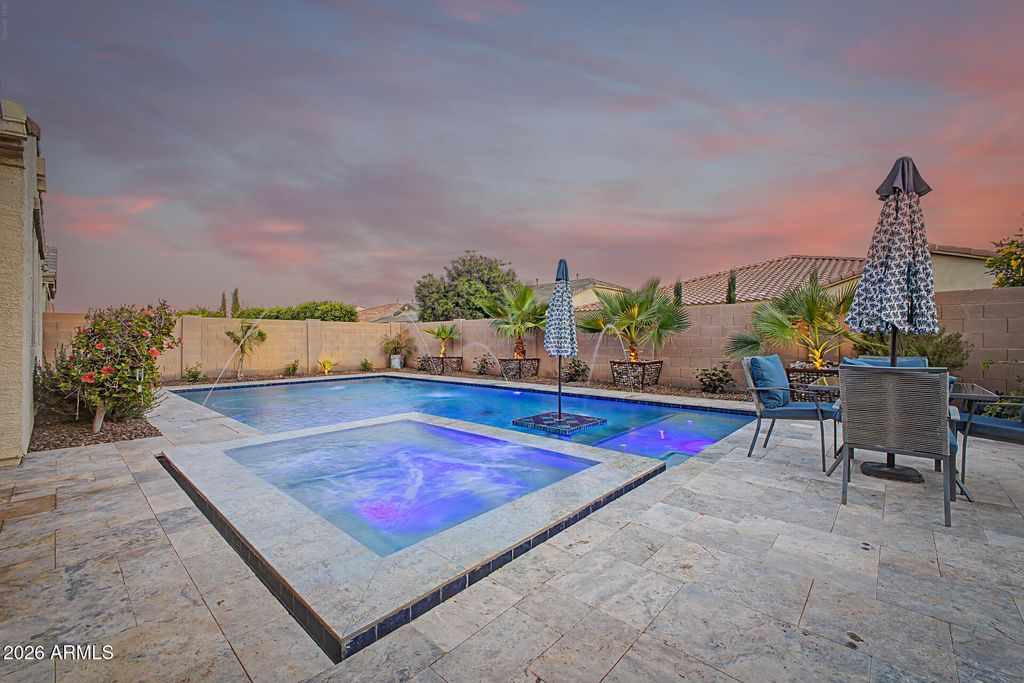 Image 69 of property listing at 3641 E NARROWLEAF Drive, Gilbert, AZ 85298