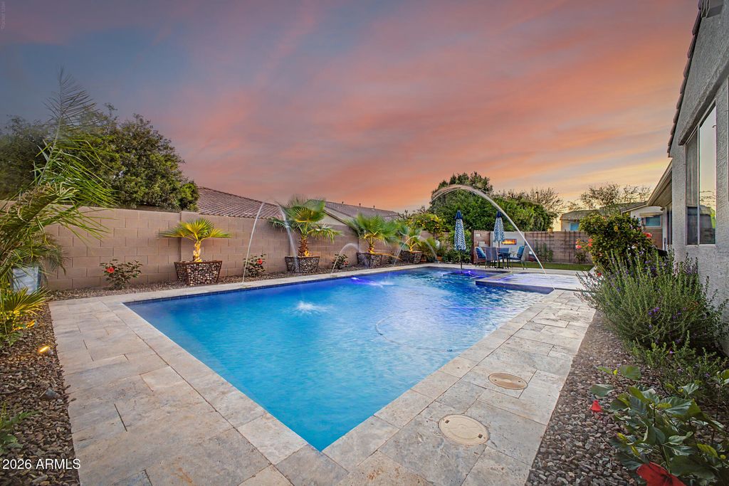 Image 73 of property listing at 3641 E NARROWLEAF Drive, Gilbert, AZ 85298