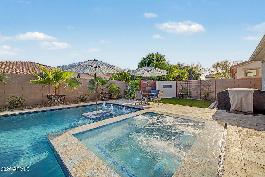 Image 75 of property listing at 3641 E NARROWLEAF Drive, Gilbert, AZ 85298