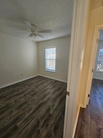 1424 Pinethicket Drive, Summerville, SC 29486