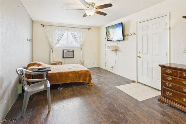 2421 East Jayme Street, Pahrump, NV 89048