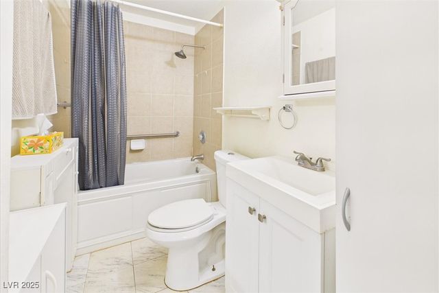 2421 East Jayme Street, Pahrump, NV 89048