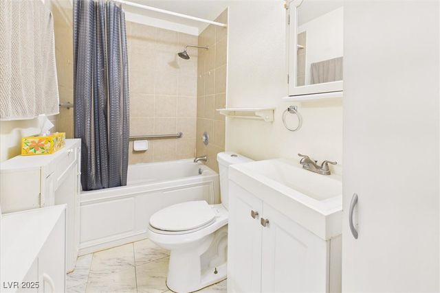 2421 East Jayme Street, Pahrump, NV 89048