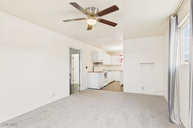 2421 East Jayme Street, Pahrump, NV 89048