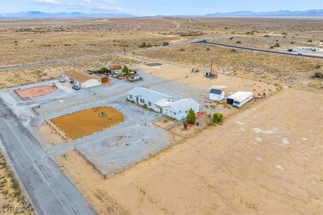 2421 East Jayme Street, Pahrump, NV 89048