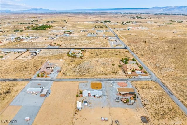 2421 East Jayme Street, Pahrump, NV 89048