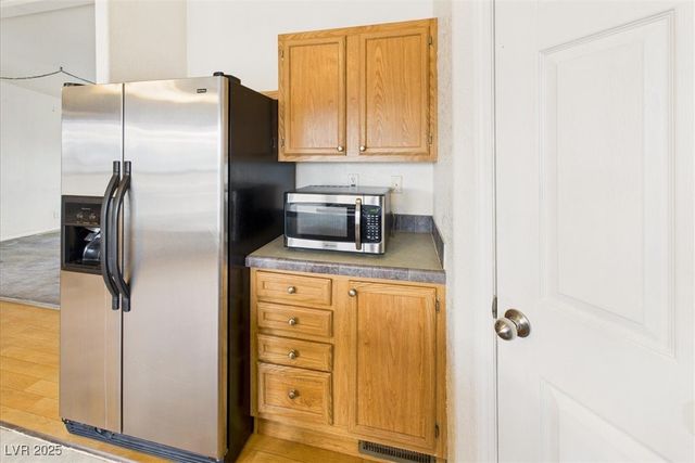 2421 East Jayme Street, Pahrump, NV 89048