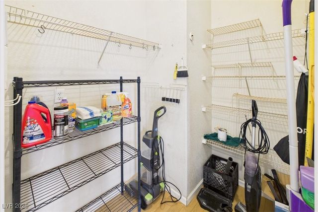 2421 East Jayme Street, Pahrump, NV 89048