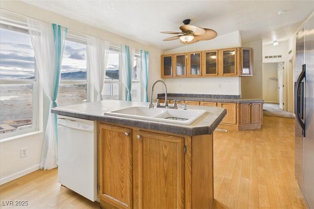 2421 East Jayme Street, Pahrump, NV 89048